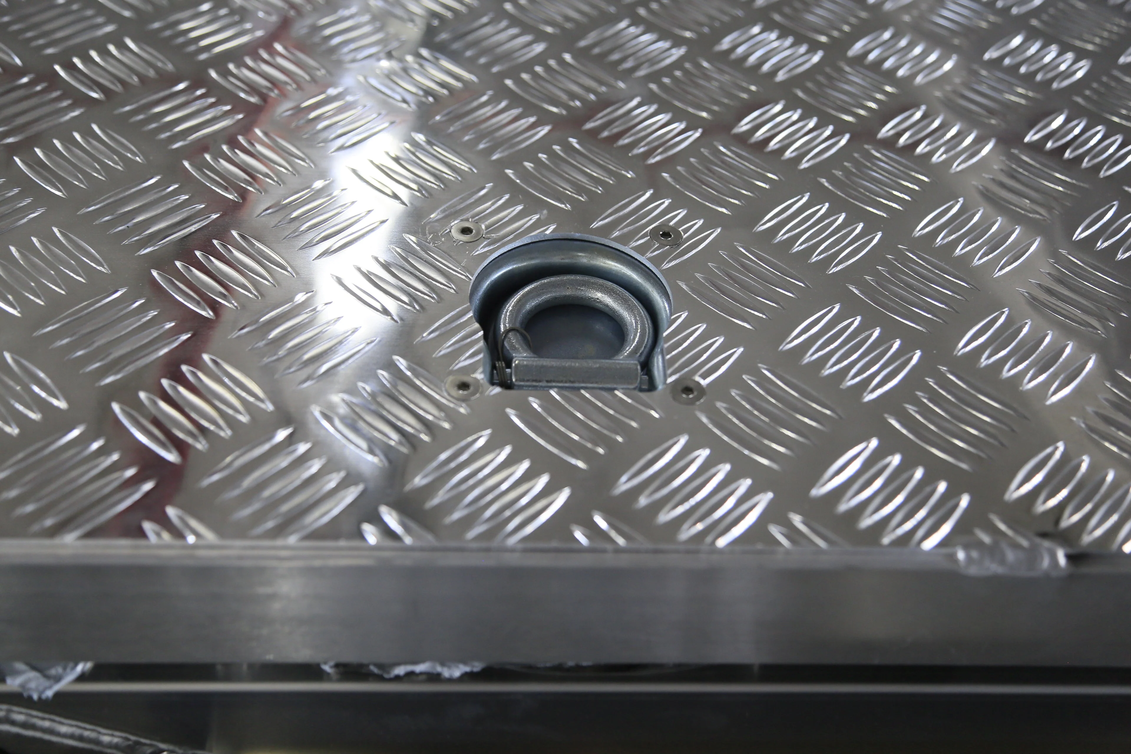 Aluminium Tray Deck 1600 Tapered - Image 11