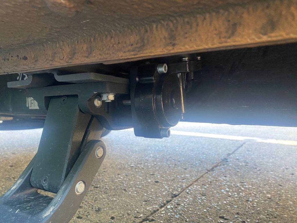 Electrical Side Steps Suits Mitsubishi Triton MQ MR 2015-2022 - Image 12